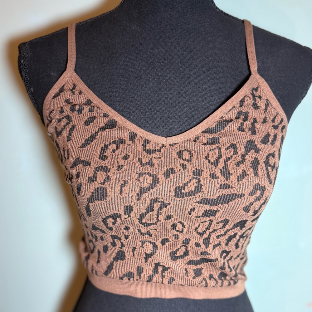Bozzolo Brown Leopard Print Crop Top